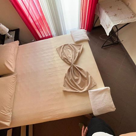 Buneci Apartment تيرانا المظهر الخارجي الصورة